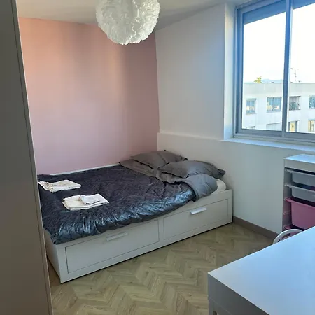Apartment 4 Pieces A Vue Sur
